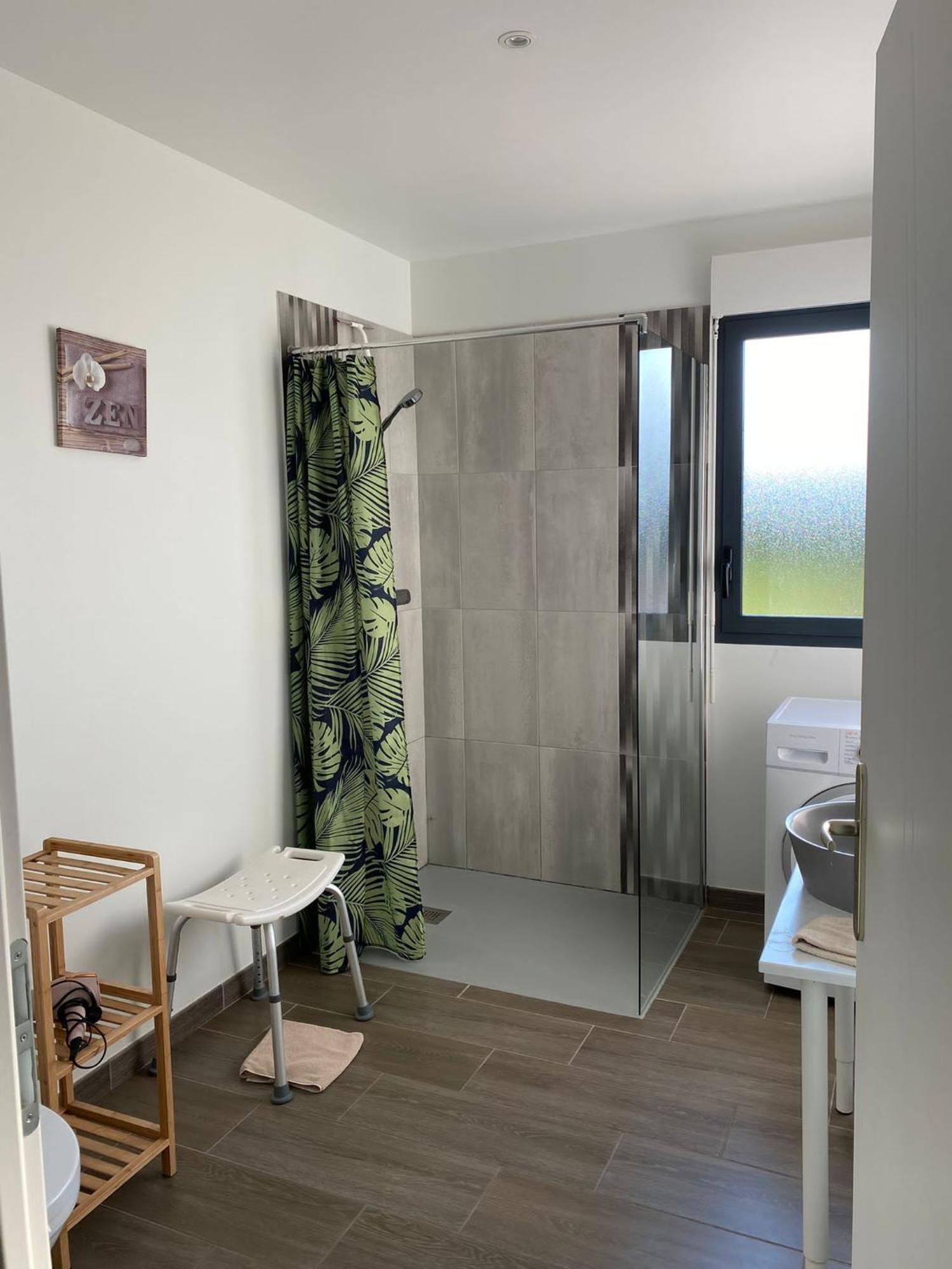 Piscine intérieure privée chauffée toute l'année à 29 Quiévrecourt Extérieur photo